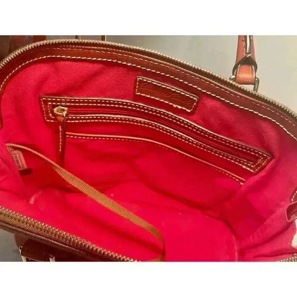 Dooney And Bourke VGC Leather Zip Lined Domed Satchel Handbag Footed See Notes - Picture 8 of 11